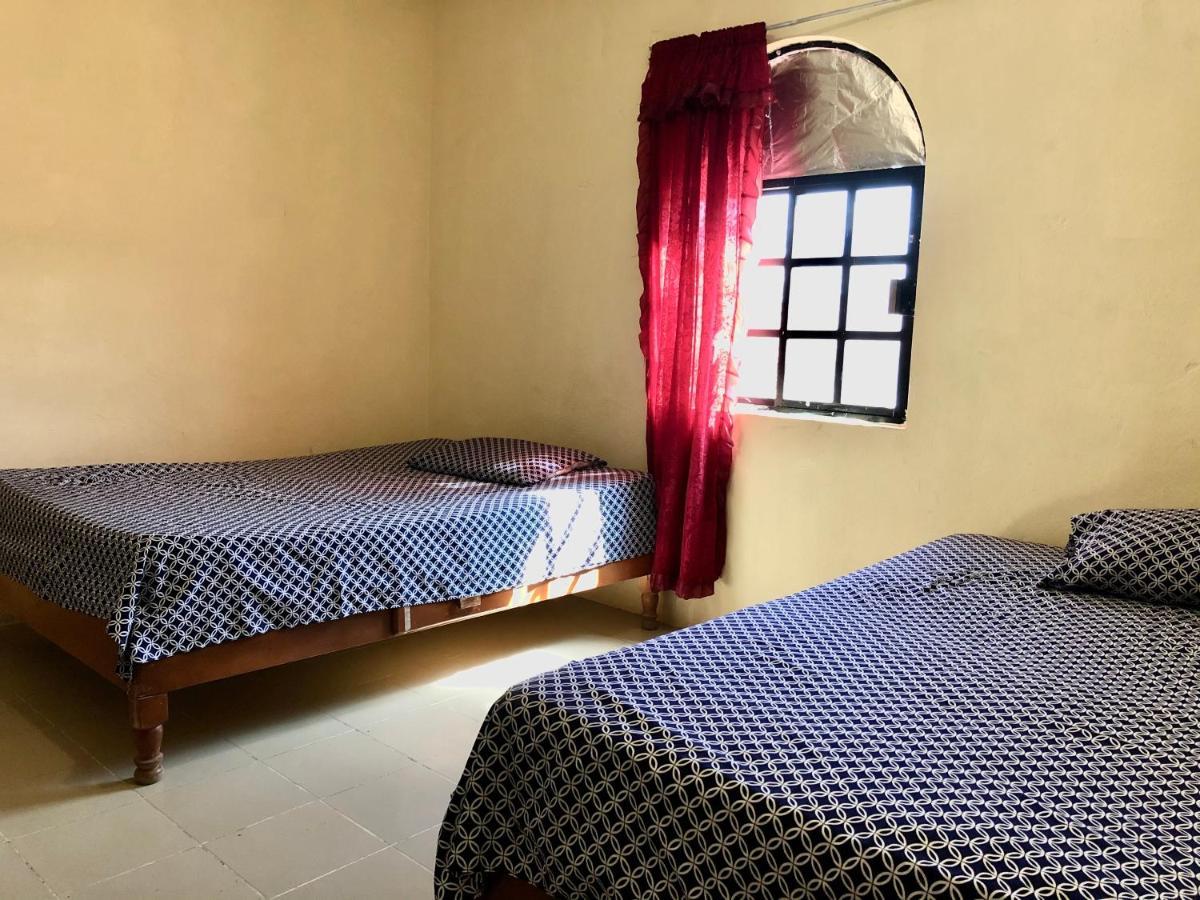Oyo Hotel Cuatro Reales Galeana Eksteriør bilde