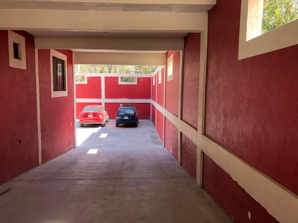 Oyo Hotel Cuatro Reales Galeana Eksteriør bilde